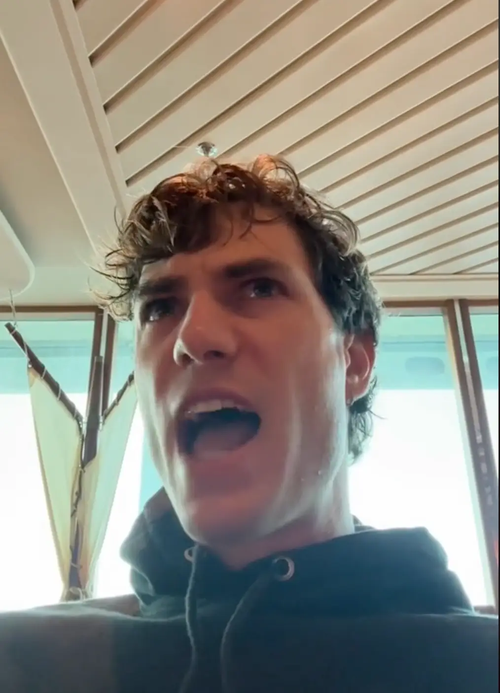 Influencer Marc Sebastian was less than impressed with his experience.