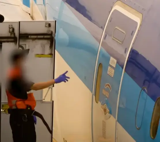 Fairport shares insights of life on the tarmac. (YouTube/Fairport)