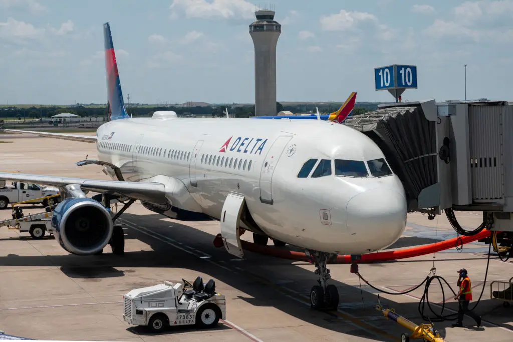 Delta Air Lines have released a memo to potential employees reminding them how to dress (Kevin Carter/Getty Images)