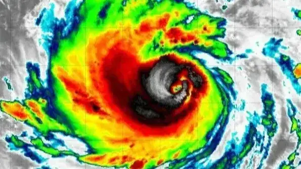 Tropical Tidbits
