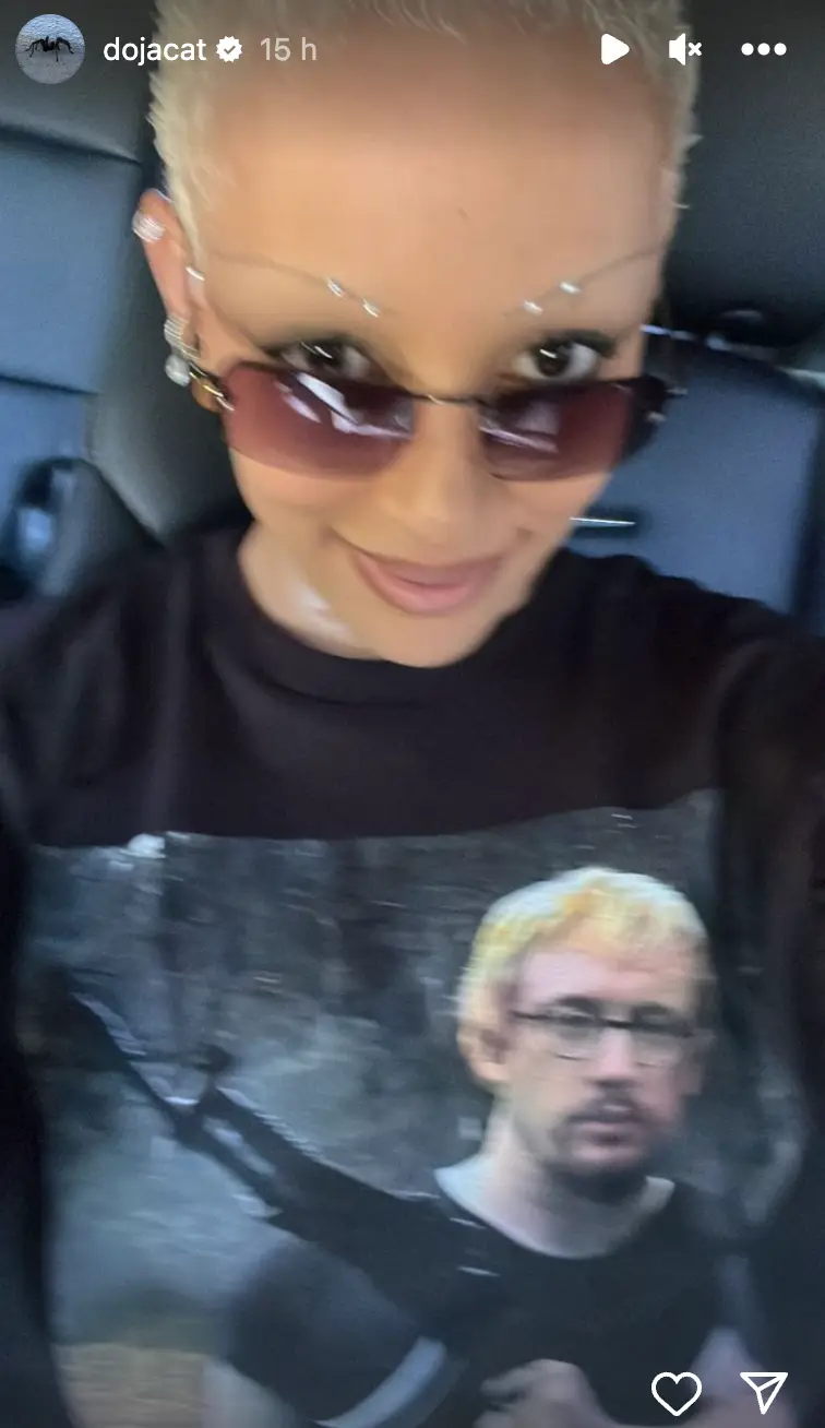 Doja Cat uploaded the selfie to her Instagram story yesterday (Friday, 6 October).