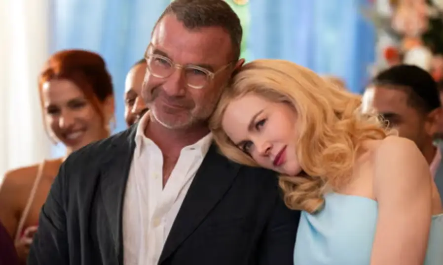 Kidman and Schreiber star in some pretty X-rated scenes together (Netflix)