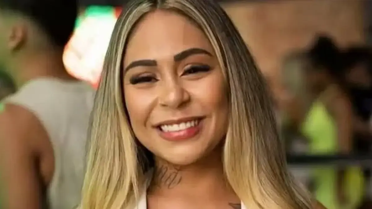 Police described the investigation into the star's death as 'complex' (Newsflash)