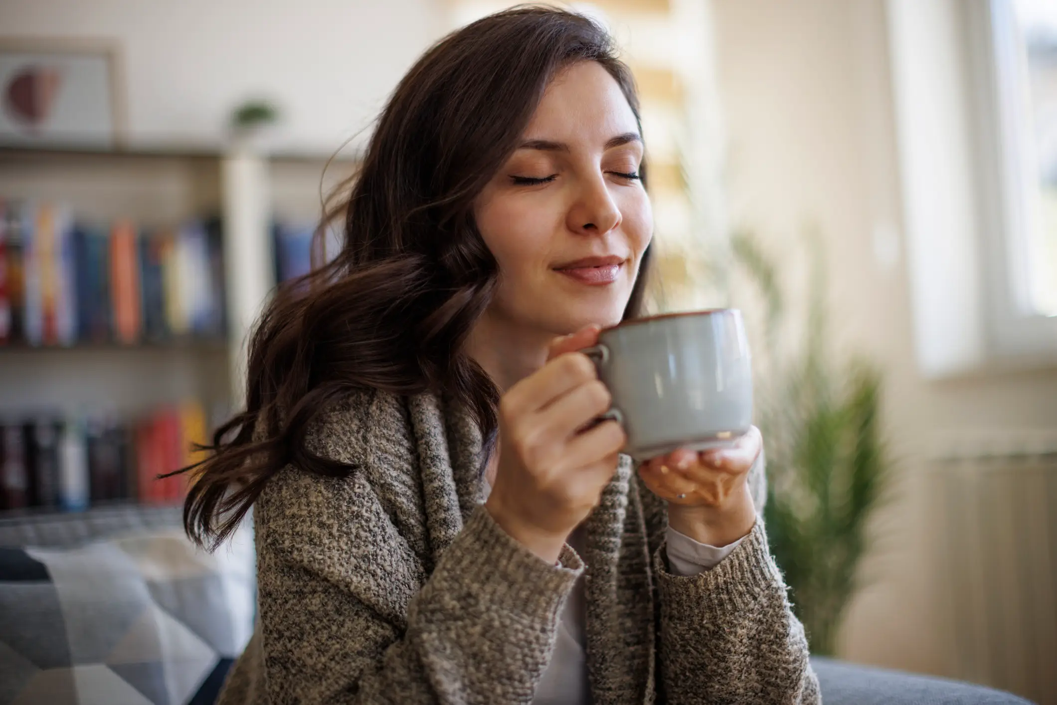 Warm drinks can also help (Getty stock image)
