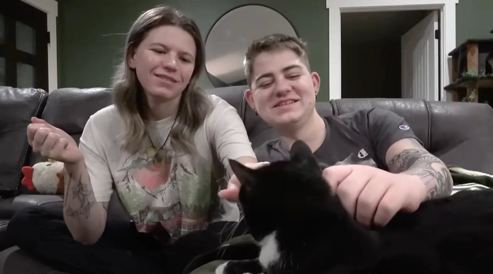 Loren and Sabia have a YouTube channel were they share insight into their lives(@SabiaandLoren/YouTube)