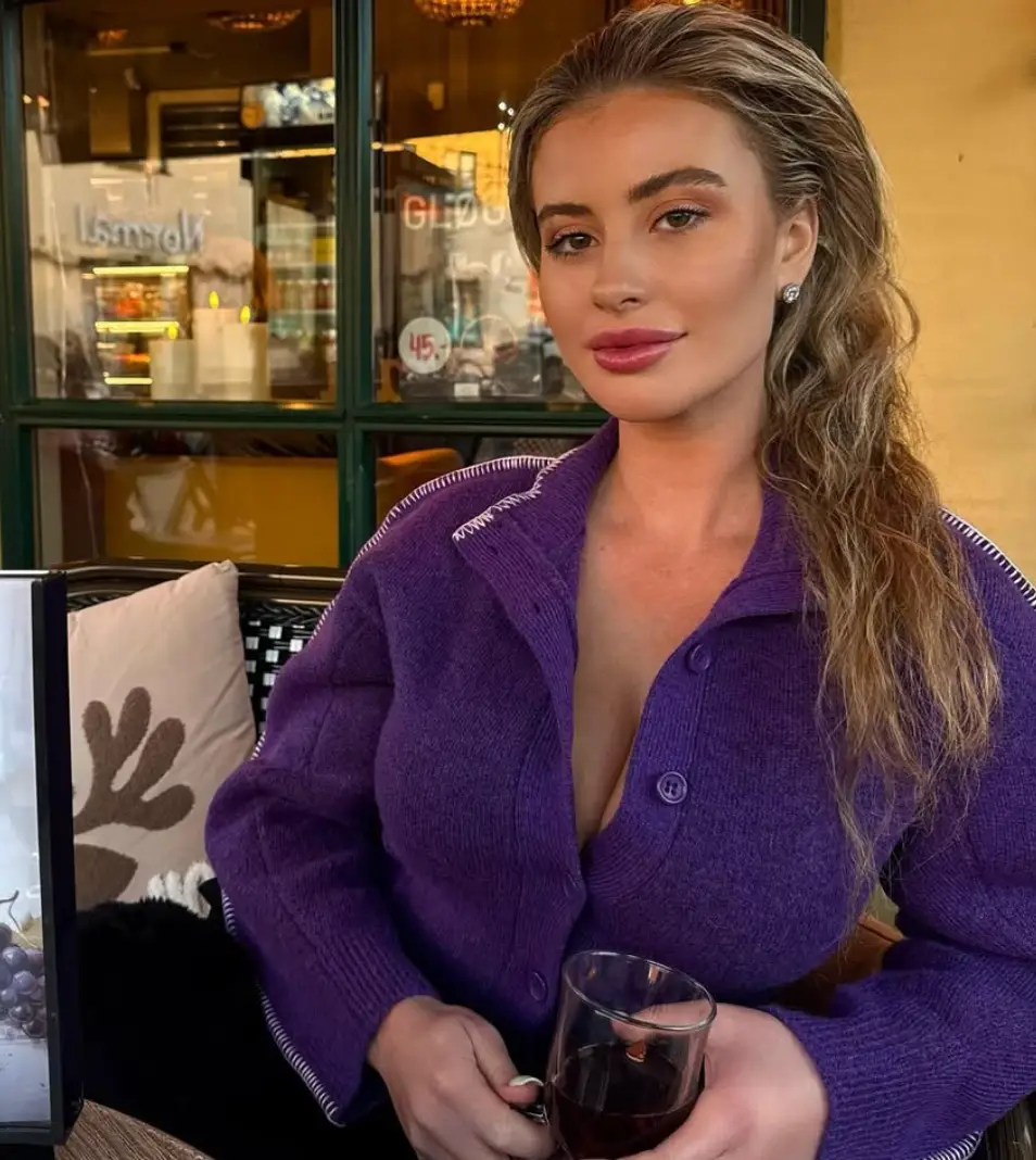 Chloe Ayling, now 28, was almost put up for auction on the dark web in 2017 (choechloeayling97/Instagram)