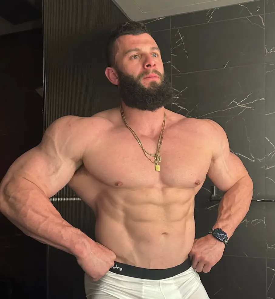 Nath Wyld is a stripper in Australia (nath_wyld/Instagram)