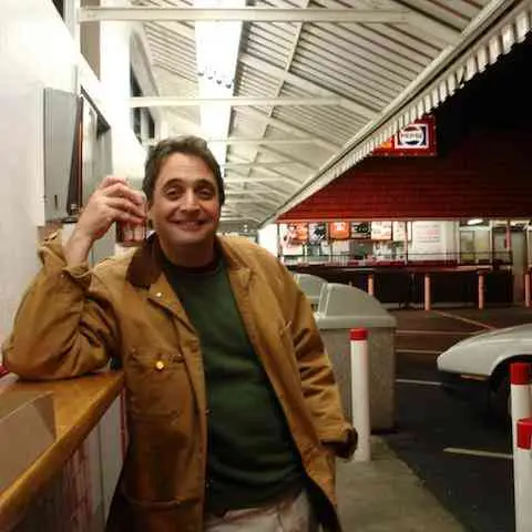 Tributes have poured in for the late voice actor.