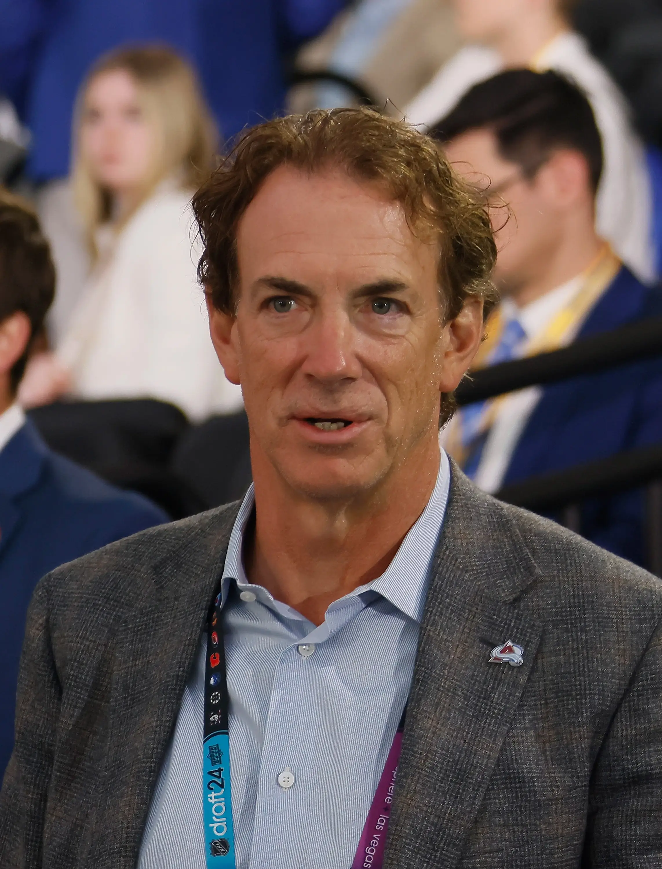 Joe Sakic paid tribute to the sportsman, calling him a 'loyal friend' (Bruce Bennett/Getty Images)