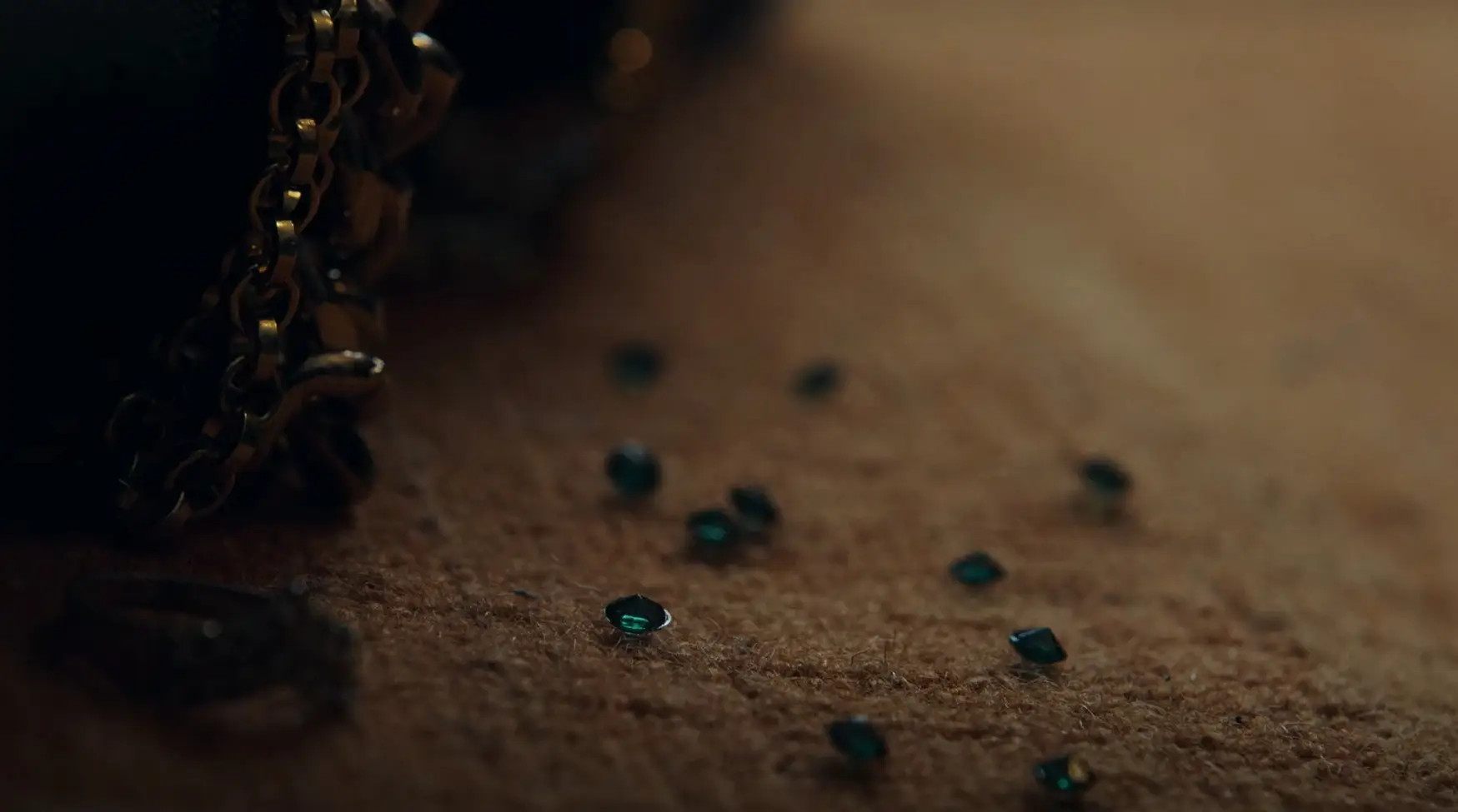 The thieves stole millions of dollars worth of gems and gold (Netflix)