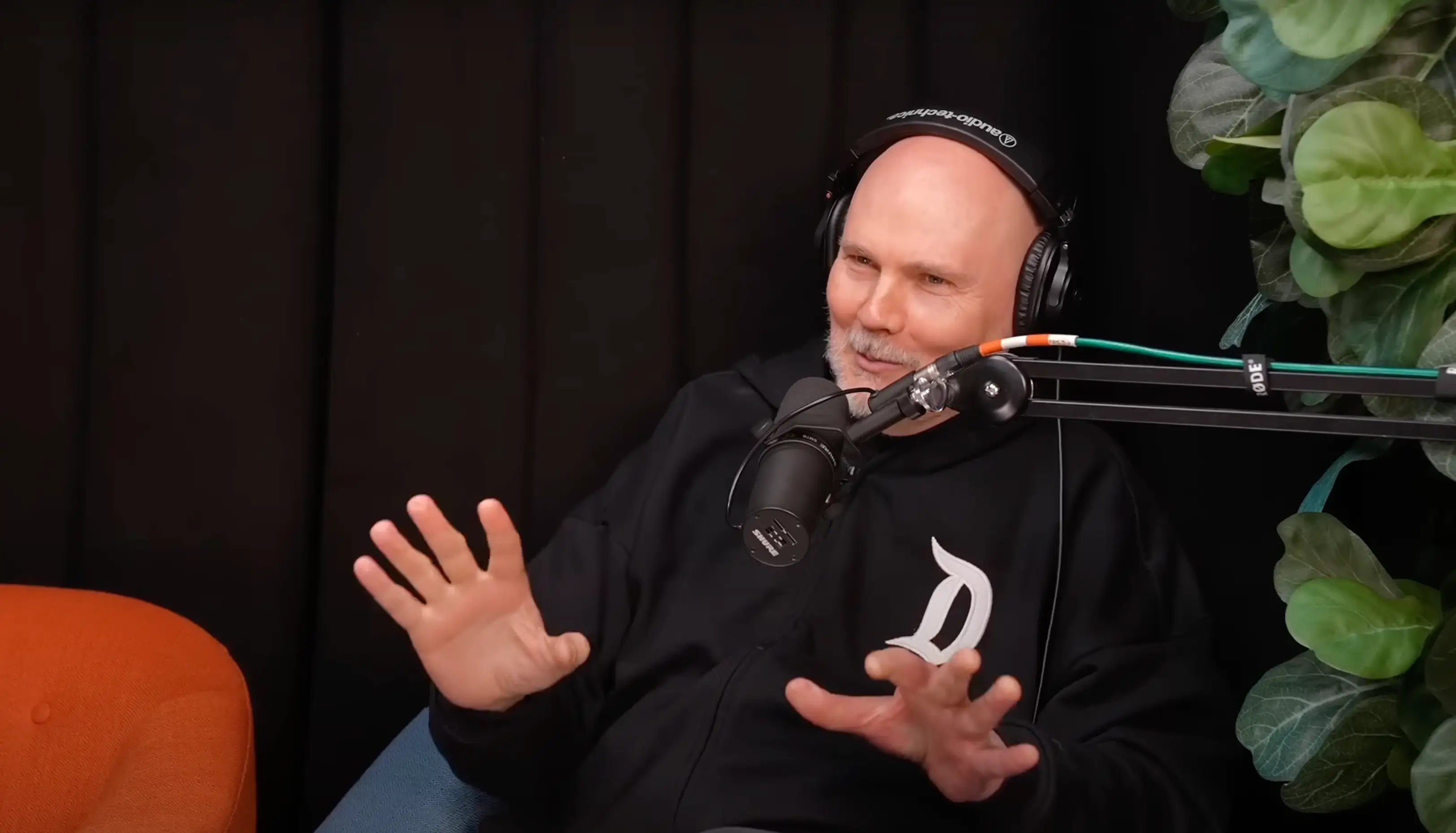 Billy Corgan spoke candidly about his father while appearing on the 'Howie Mandel Does Stuff' podcast (YouTube/Howie Mandel Does Stuff)