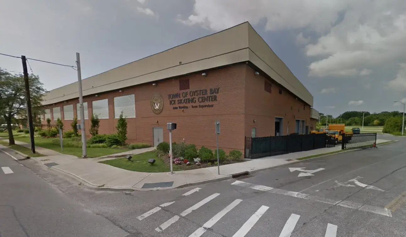 The tragic incident occurred at the Town of Oyster Bay Ice Skating Center in Bethpage, New York (Google Maps)