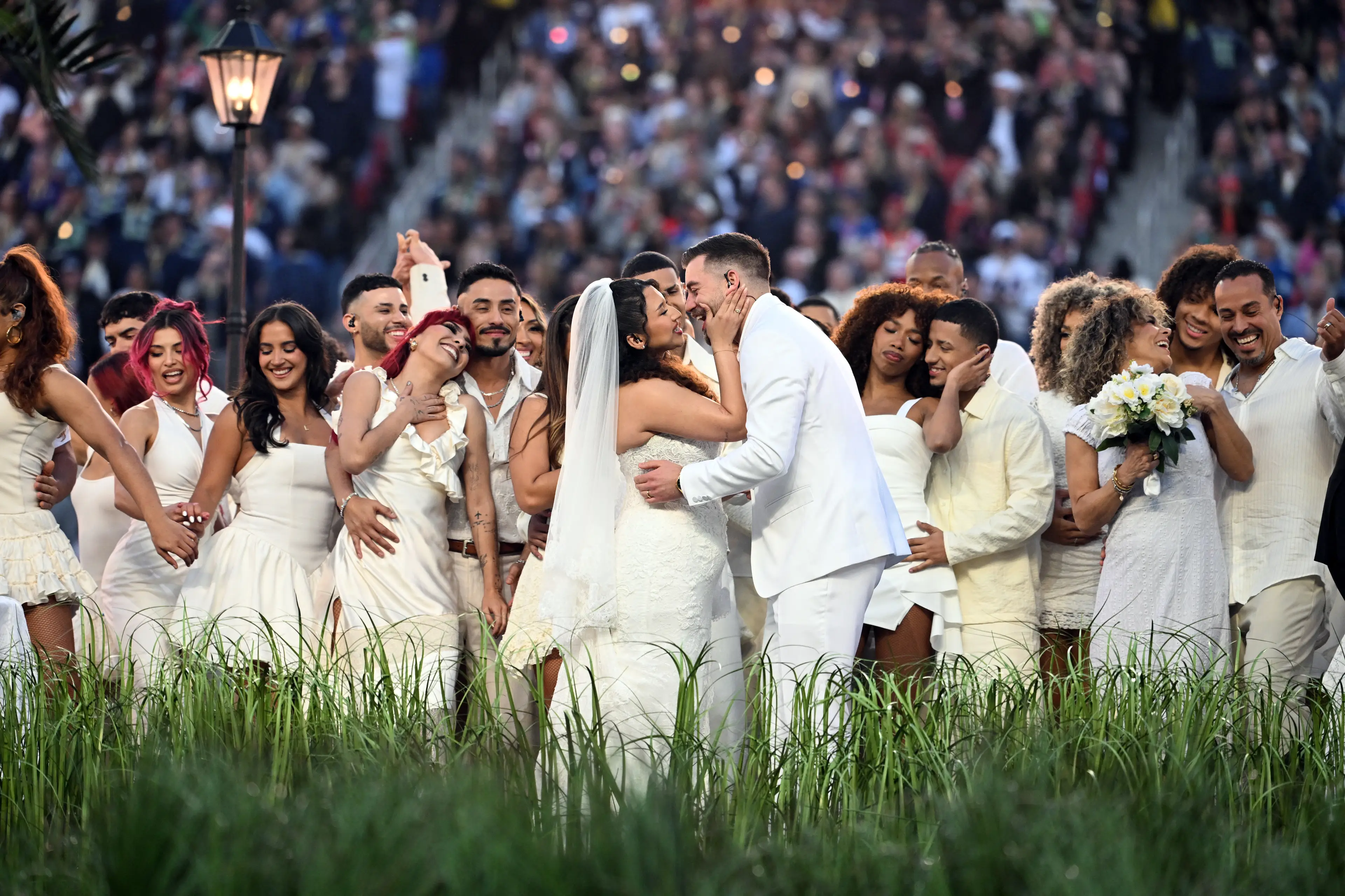 This moment was a fan favorite for viewers of Bad Bunny's halftime show (JOSH EDELSON / AFP via Getty Images)