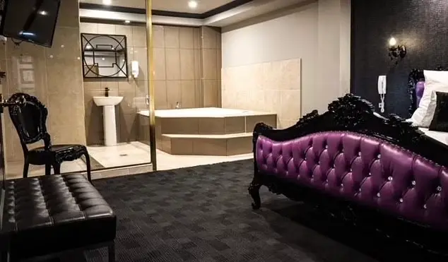 The bloke racked up a $6,000 AUD bill over seven hours at the Pentagon Grand.