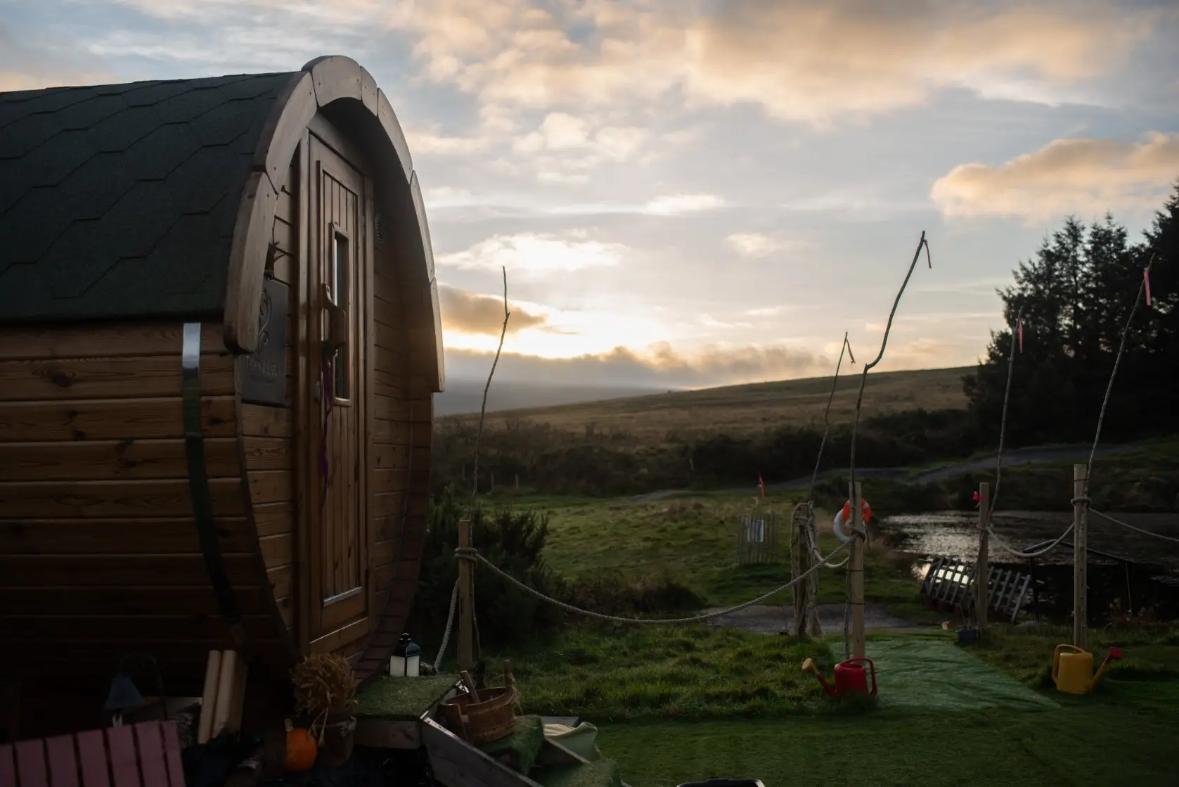 Steamy Singles Saunas TIGH’N ALLUIS (Twitter/X)