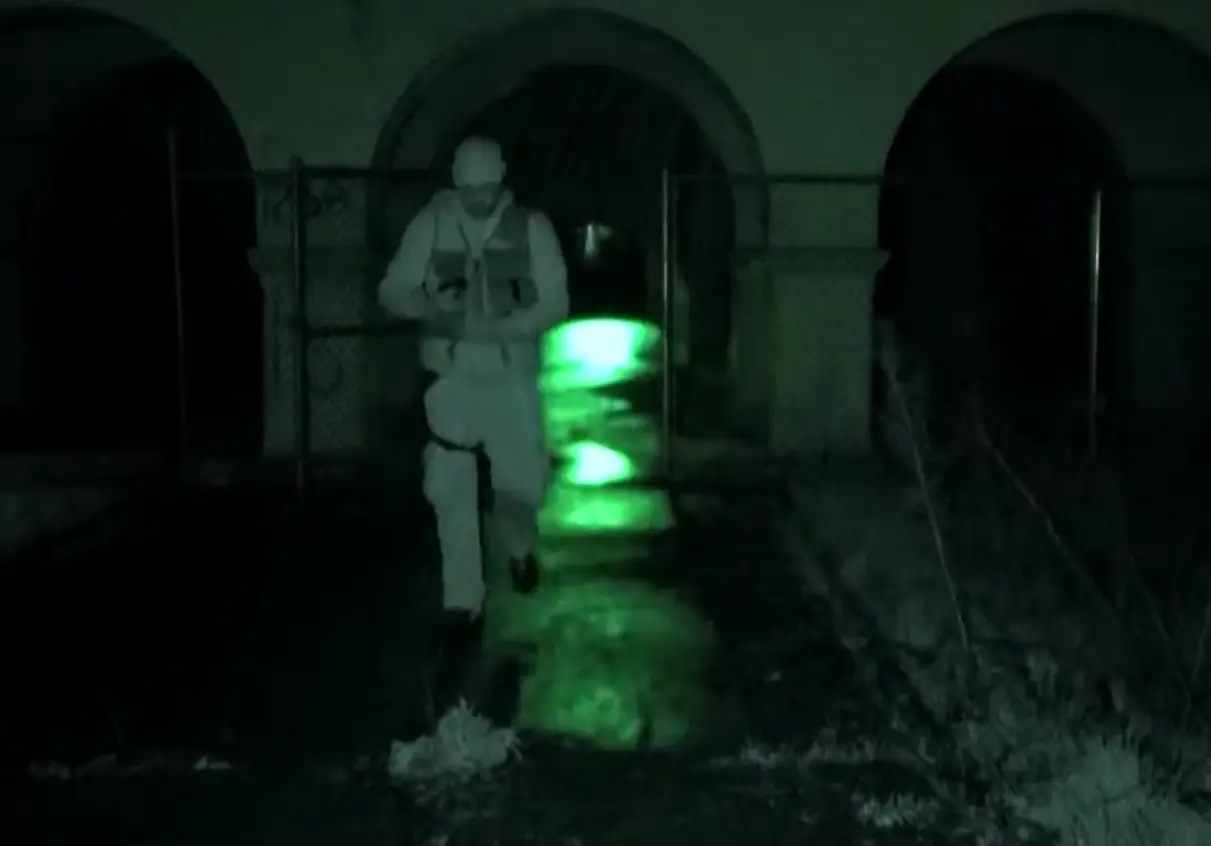 He was filming an episode when he was told his wife had been arrested for putting a hit out on him (Discovery)