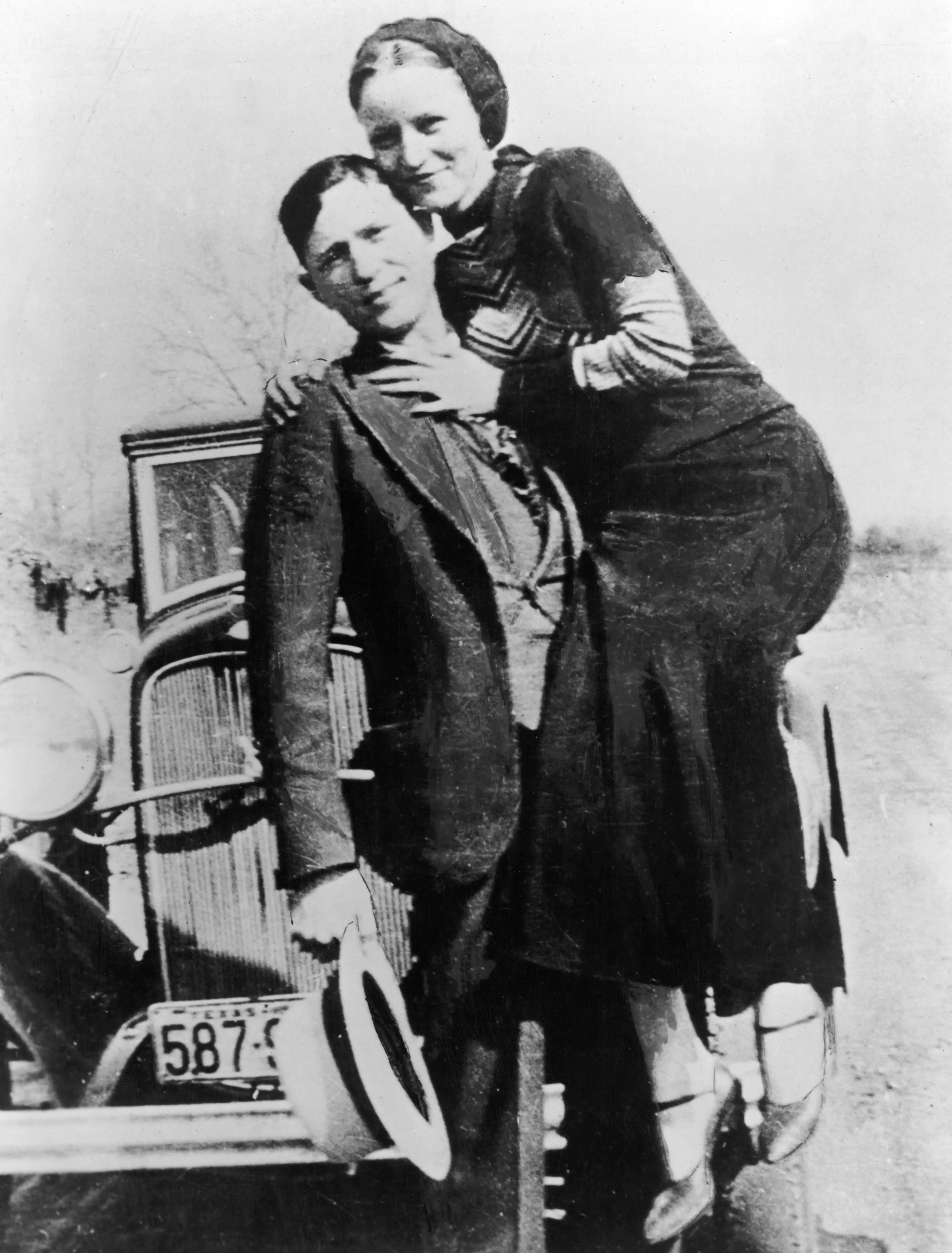 Bonnie and Clyde before their bloody end (Hulton Archive/Getty Images)