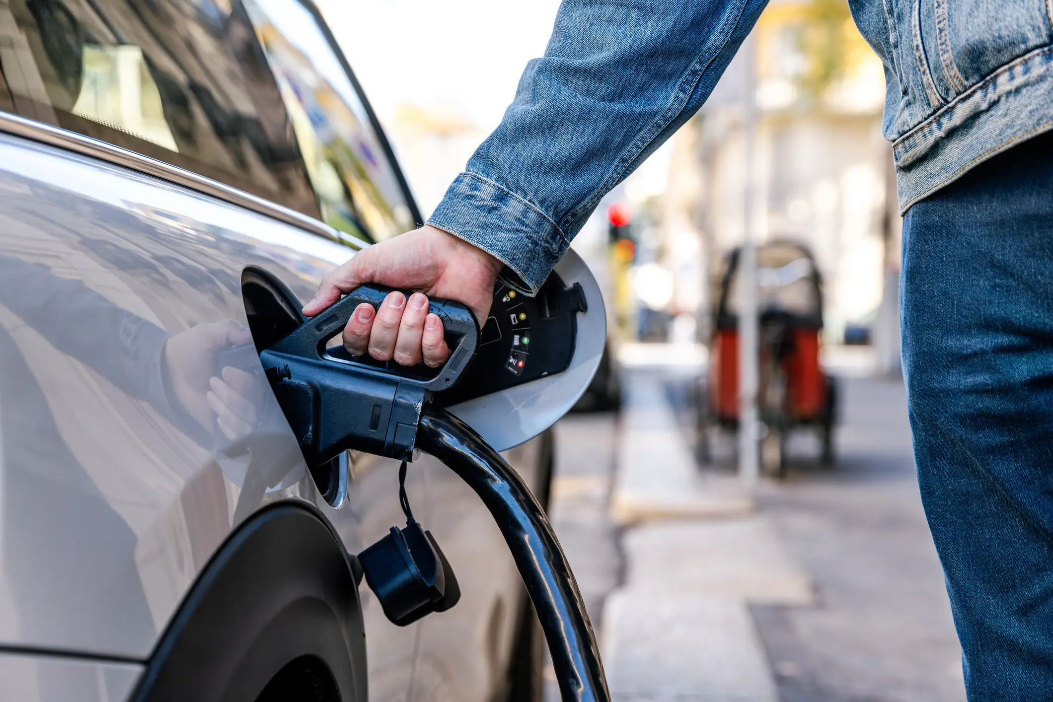 Going electric can be a good investment (Getty Stock)