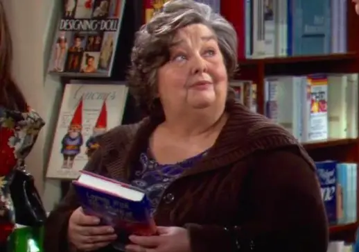 Heitz's scenes were cut from the pilot (Warner Bros)