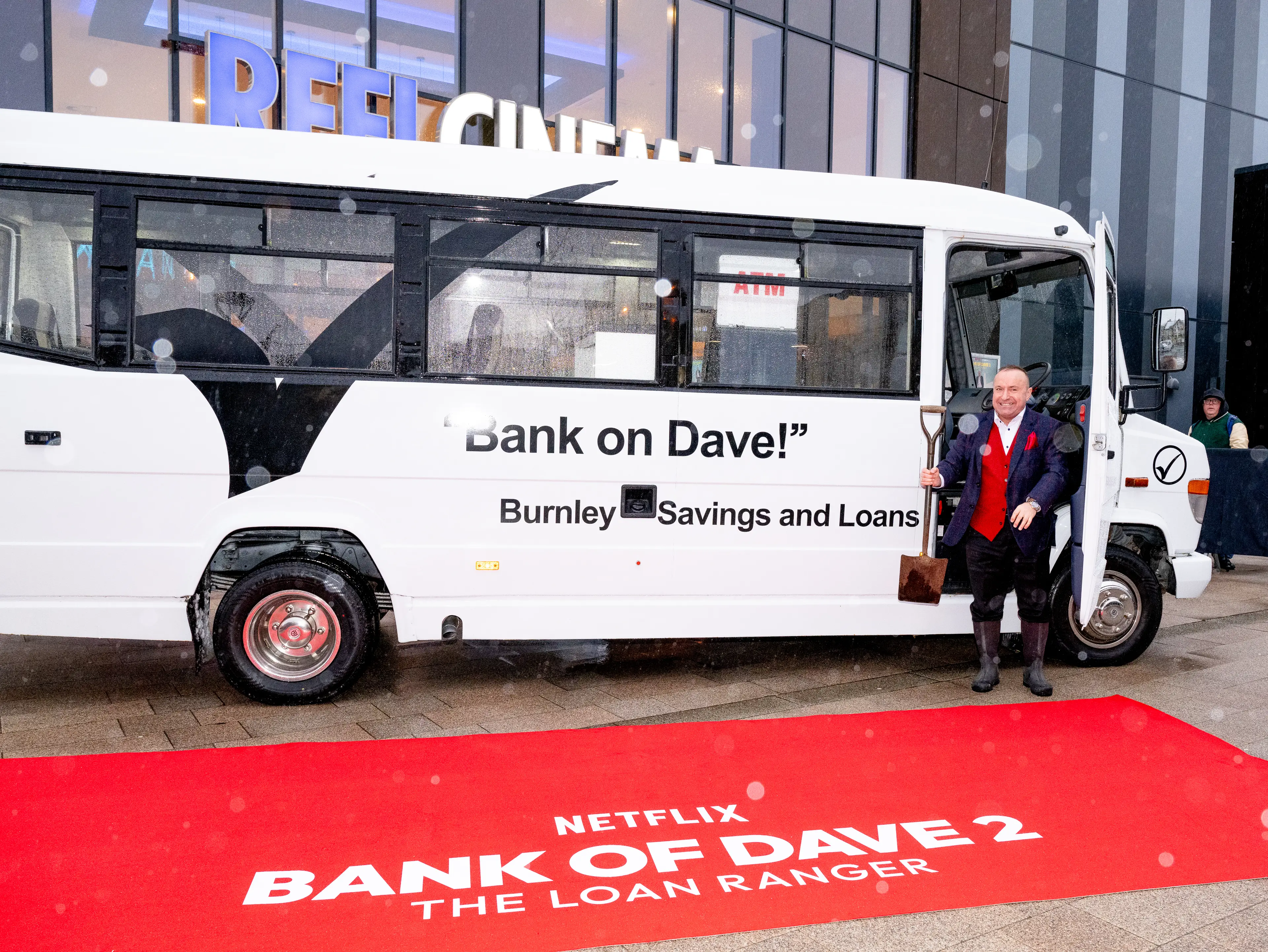 Dave said he reckons he's the first person to attend his own movie premiere in wellies while carrying a shovel. (Shirlaine Forrest/Getty Images)