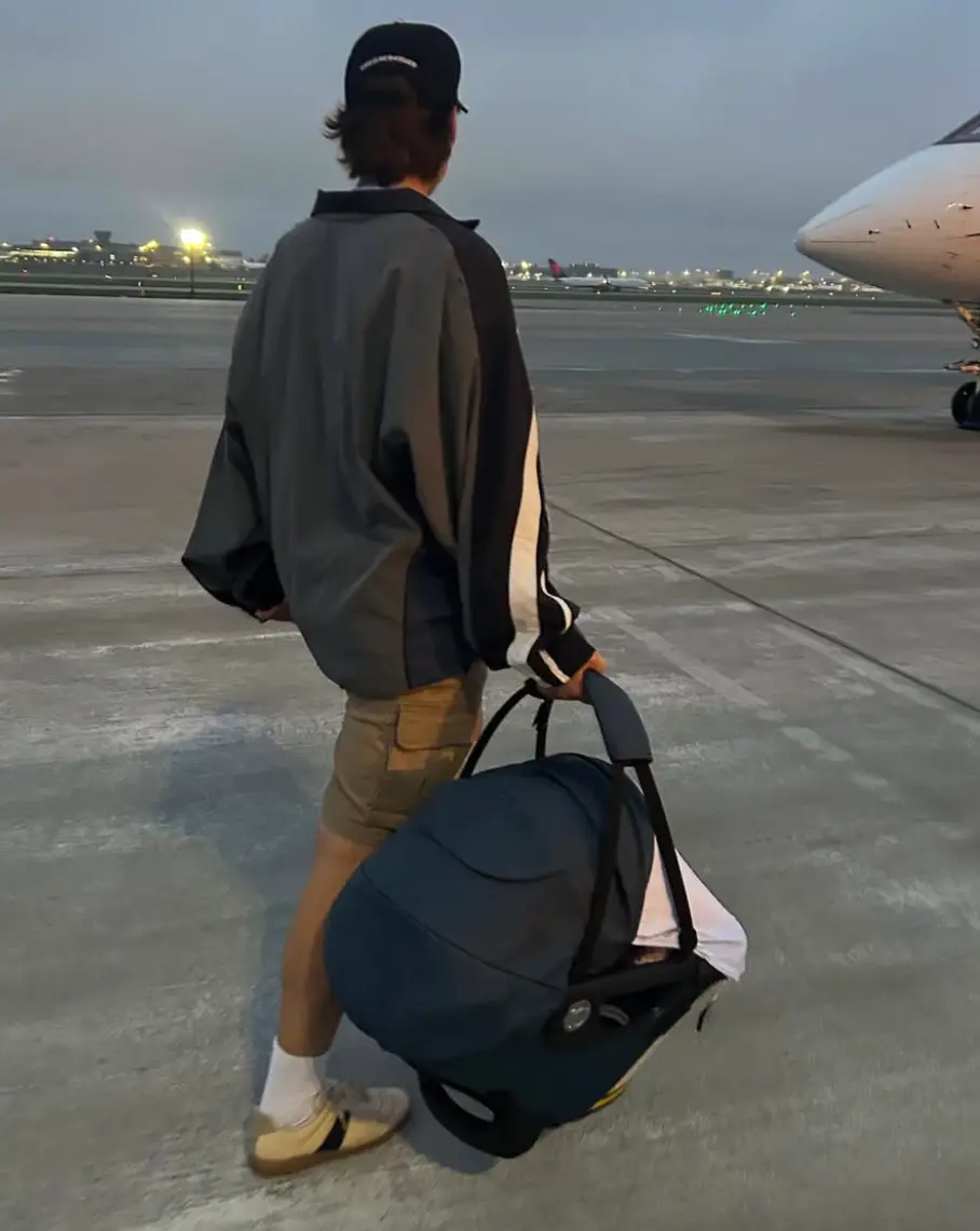 Brown shared a sweet snap showing her husband carrying their daughter (Instagram/@milliebobbybrown)