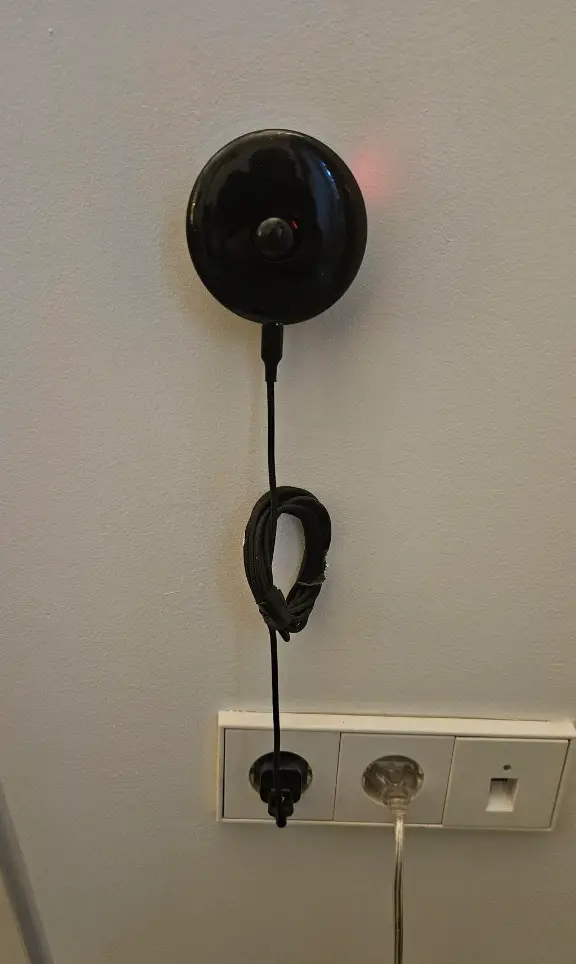 Some users thought it was a camera. (Reddit)