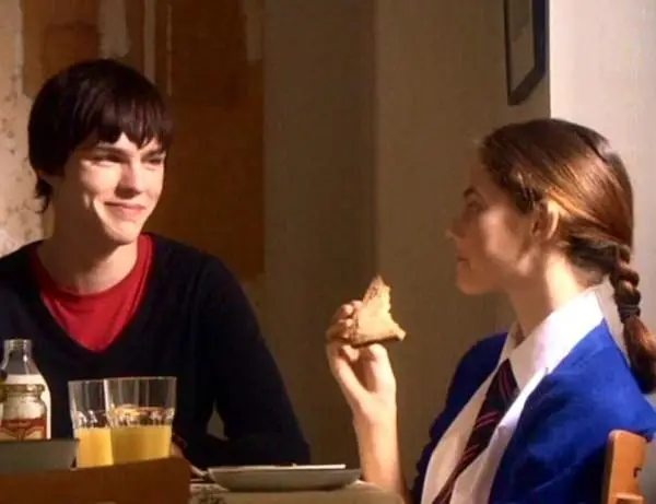 Scodelario and Hoult starred as brother and sister on the show (E4)
