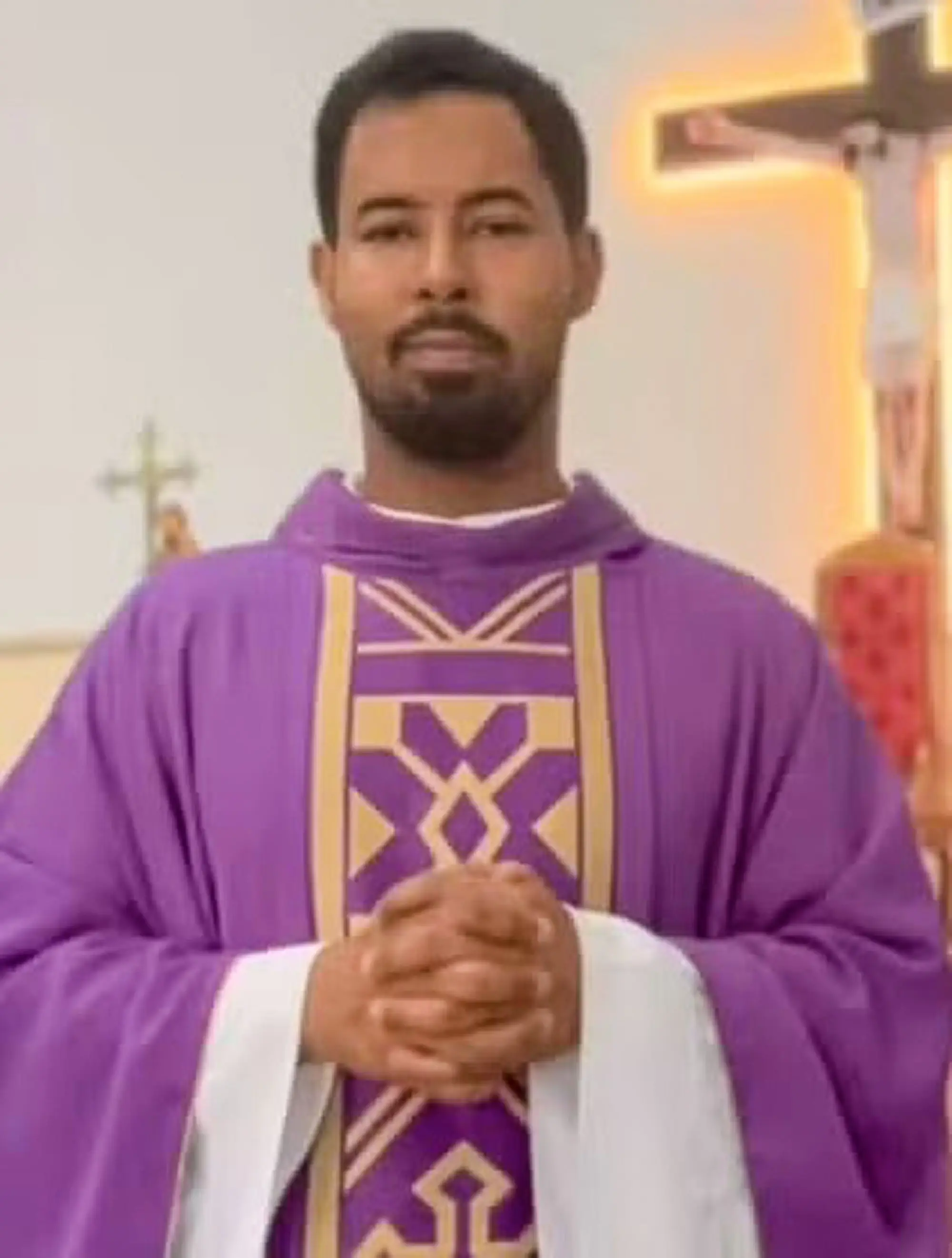 The Priest was confronted by a group of angry men (NewsX)