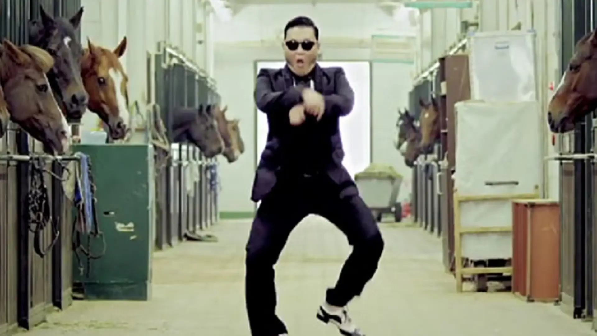 YouTube/@officialpsy