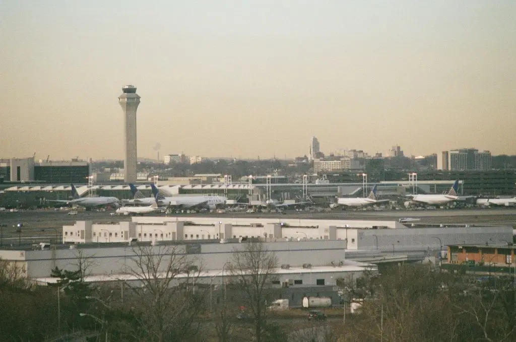20 percent of its air controllers have 'walked off the job', according to United's CEO (Smith Collection/Gado/Getty Images)