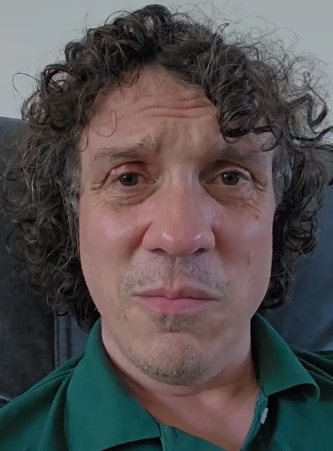 The Menace managed to leave people seriously confused about their fruit (TikTok/@gillesbones)