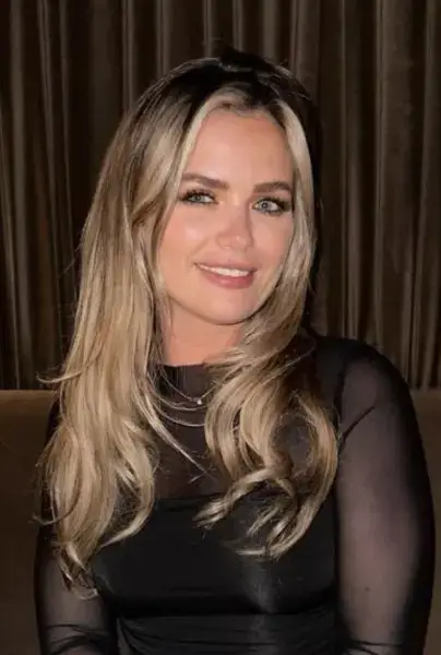 Chilling messages sent by friends in the hours leading up to her death have been revealed (Martha Nolan)