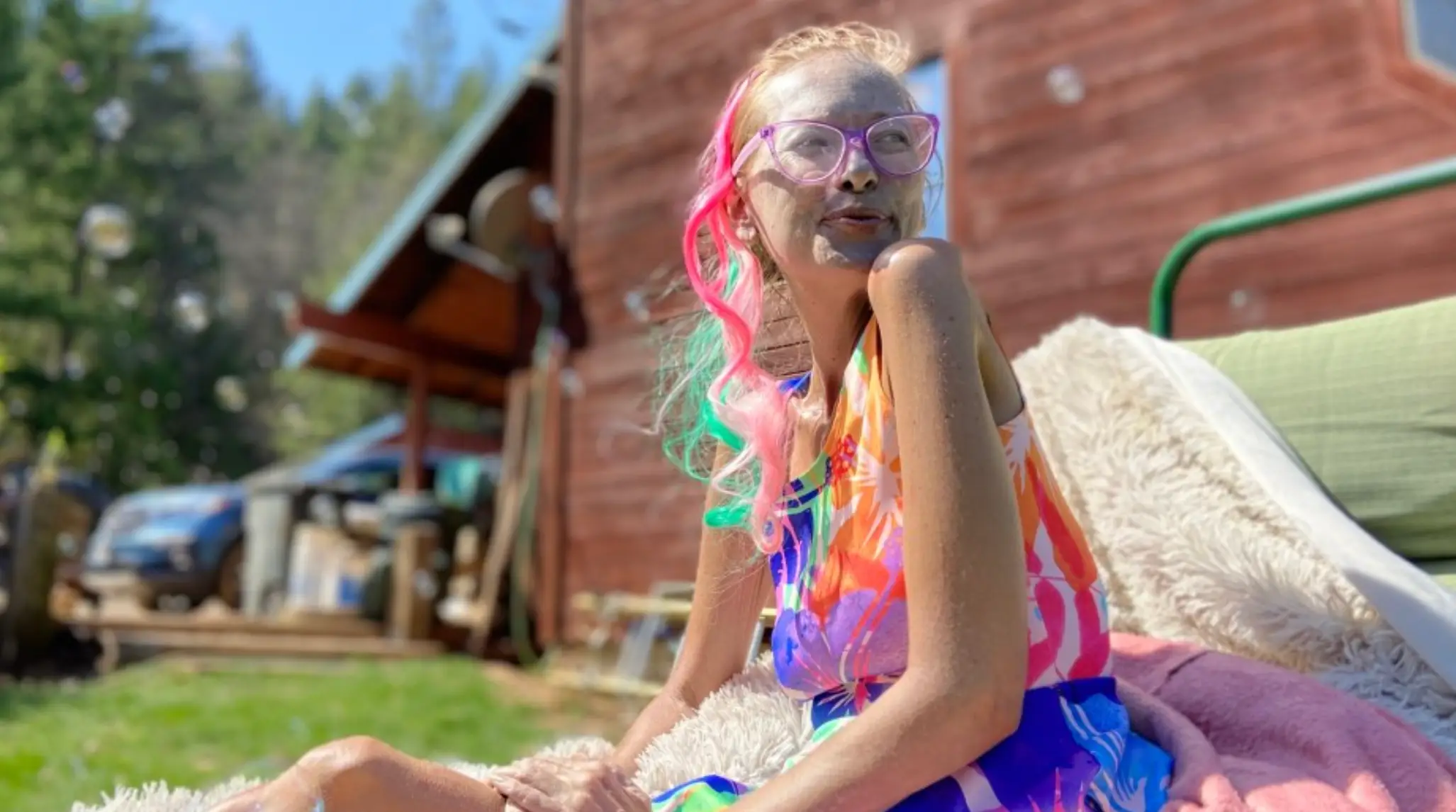 Carlson died in 2021.