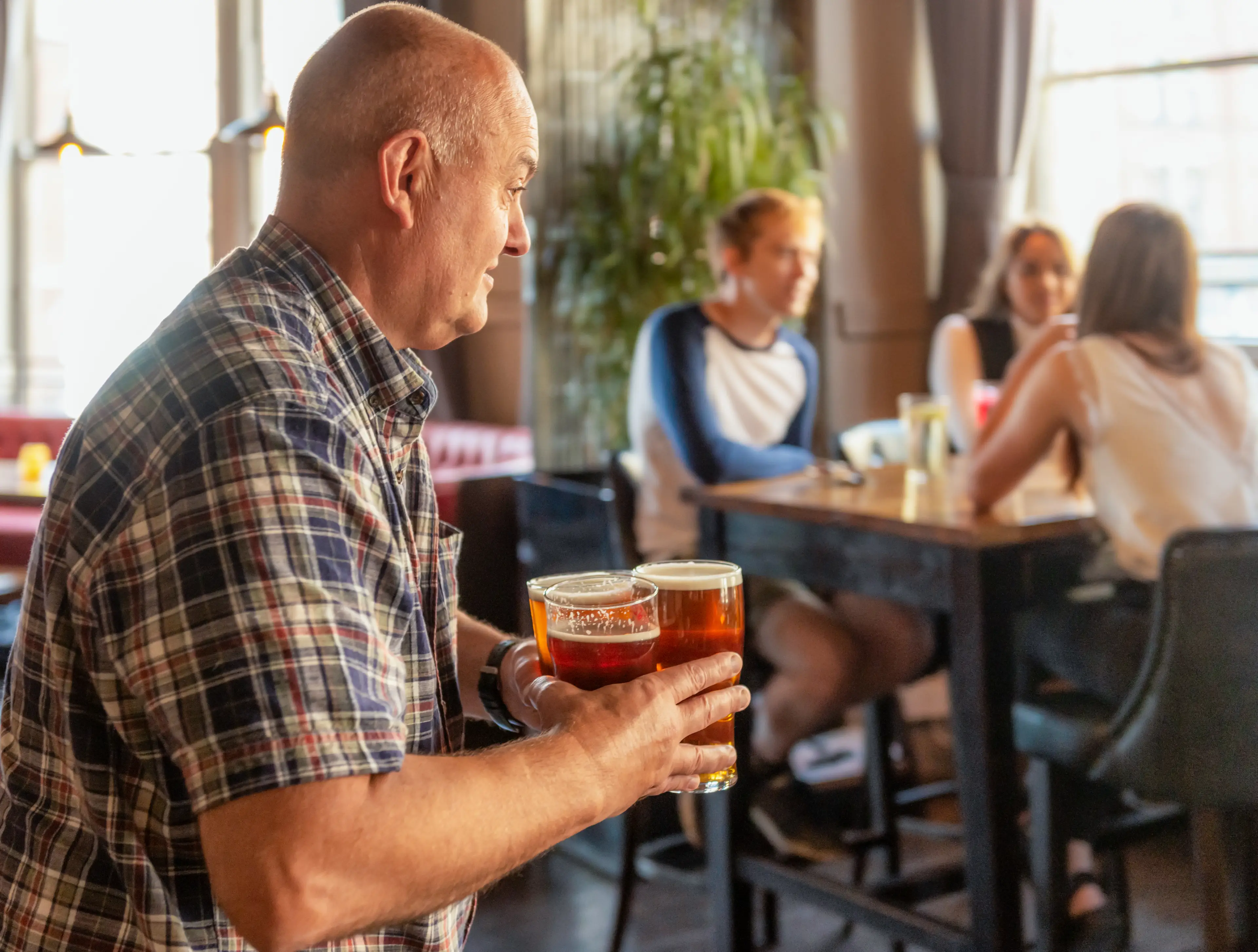 Researchers linked drinking to hair loss (Getty Stock)