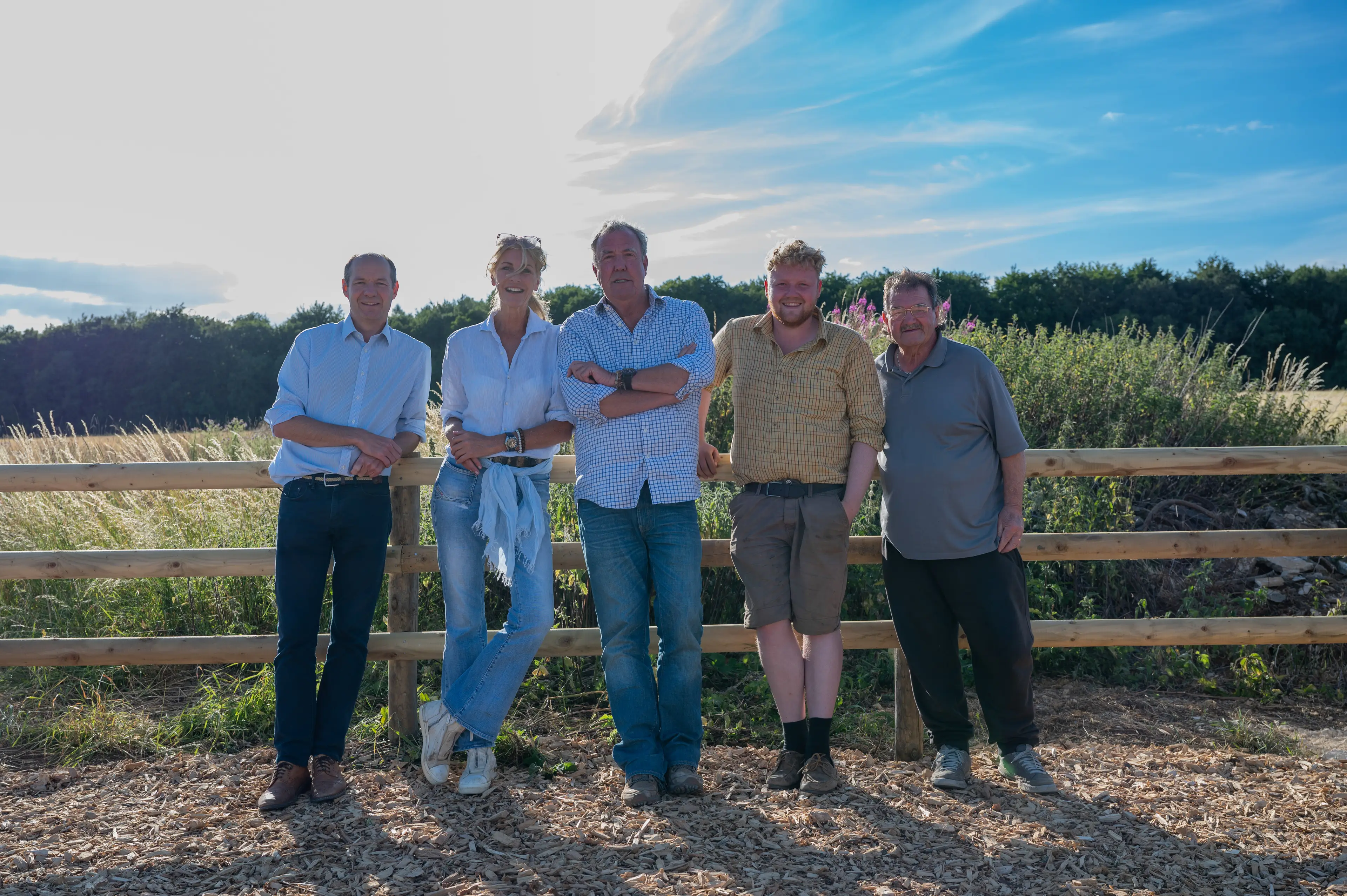 It's time for another round of farming shenanigans with the gang.