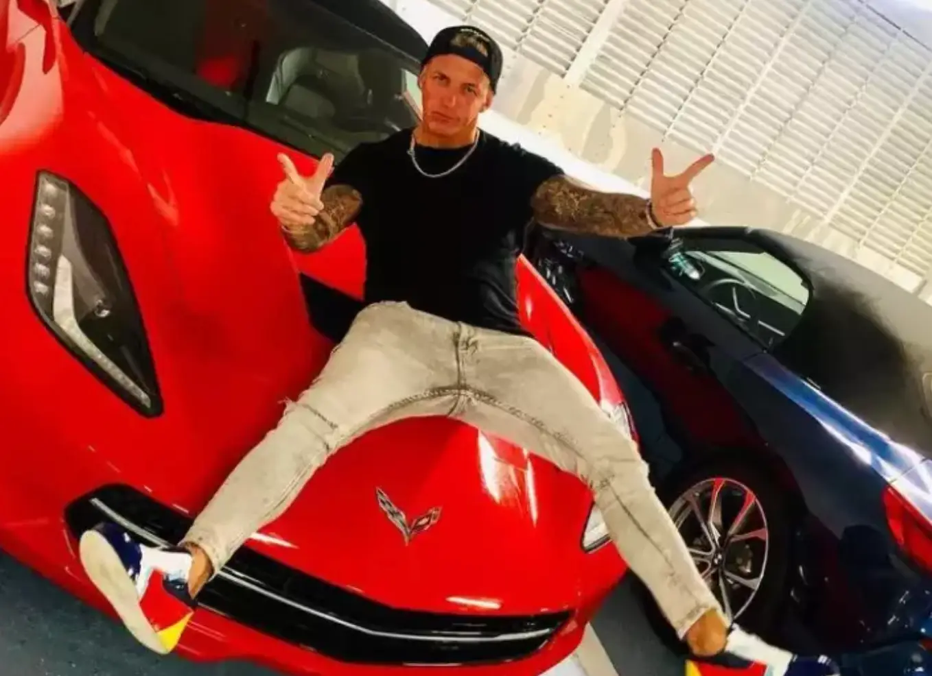 Fernando Algaba made his money through companies and cryptocurrency.