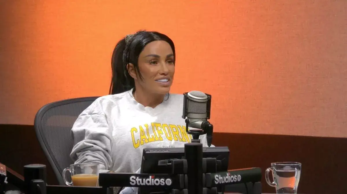 The former glamour model didn't hold back when asked about the rumours of her and Piers Morgan (Louis Theroux podcast)