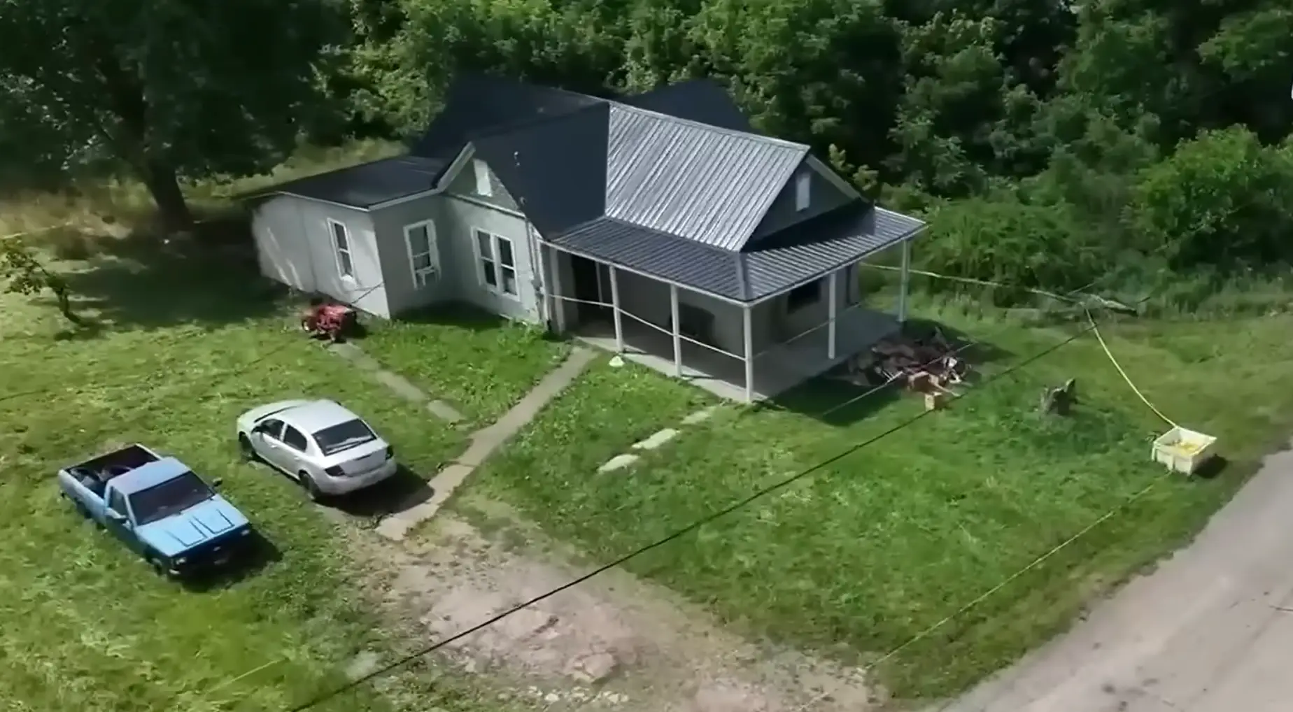 It is believed that the 20 family members each shared one single bathroom (YouTube/WSYX ABC 6)