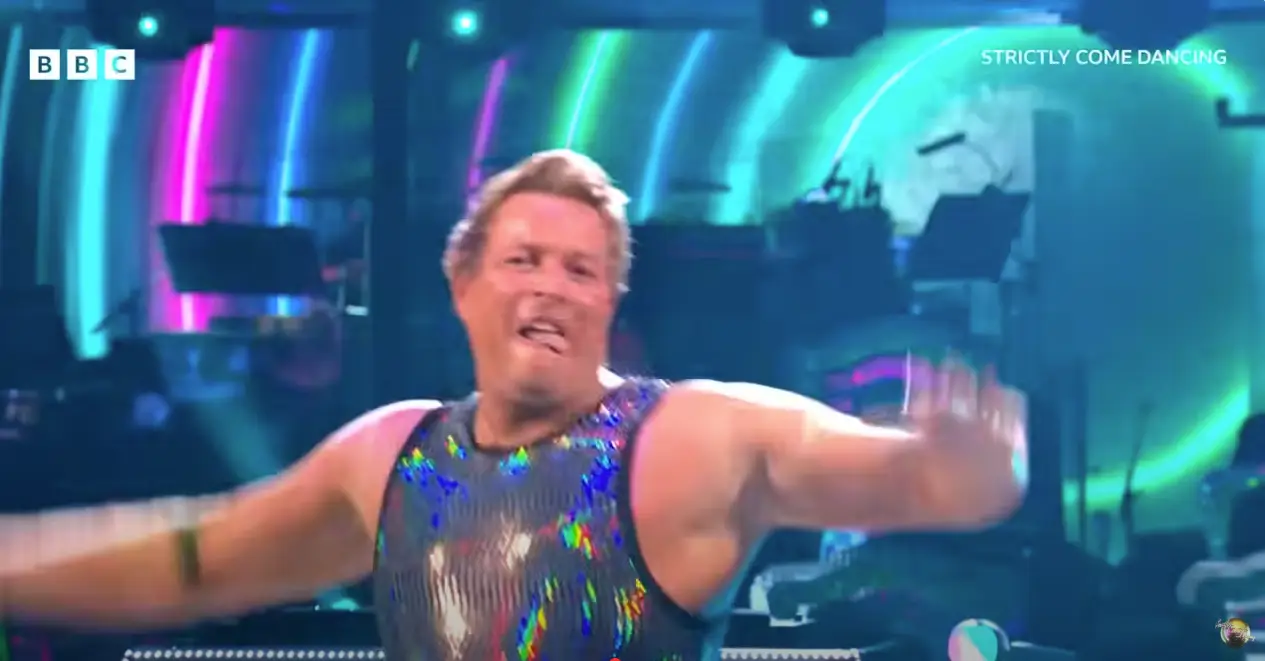 There was a lot of tongue action (BBC)