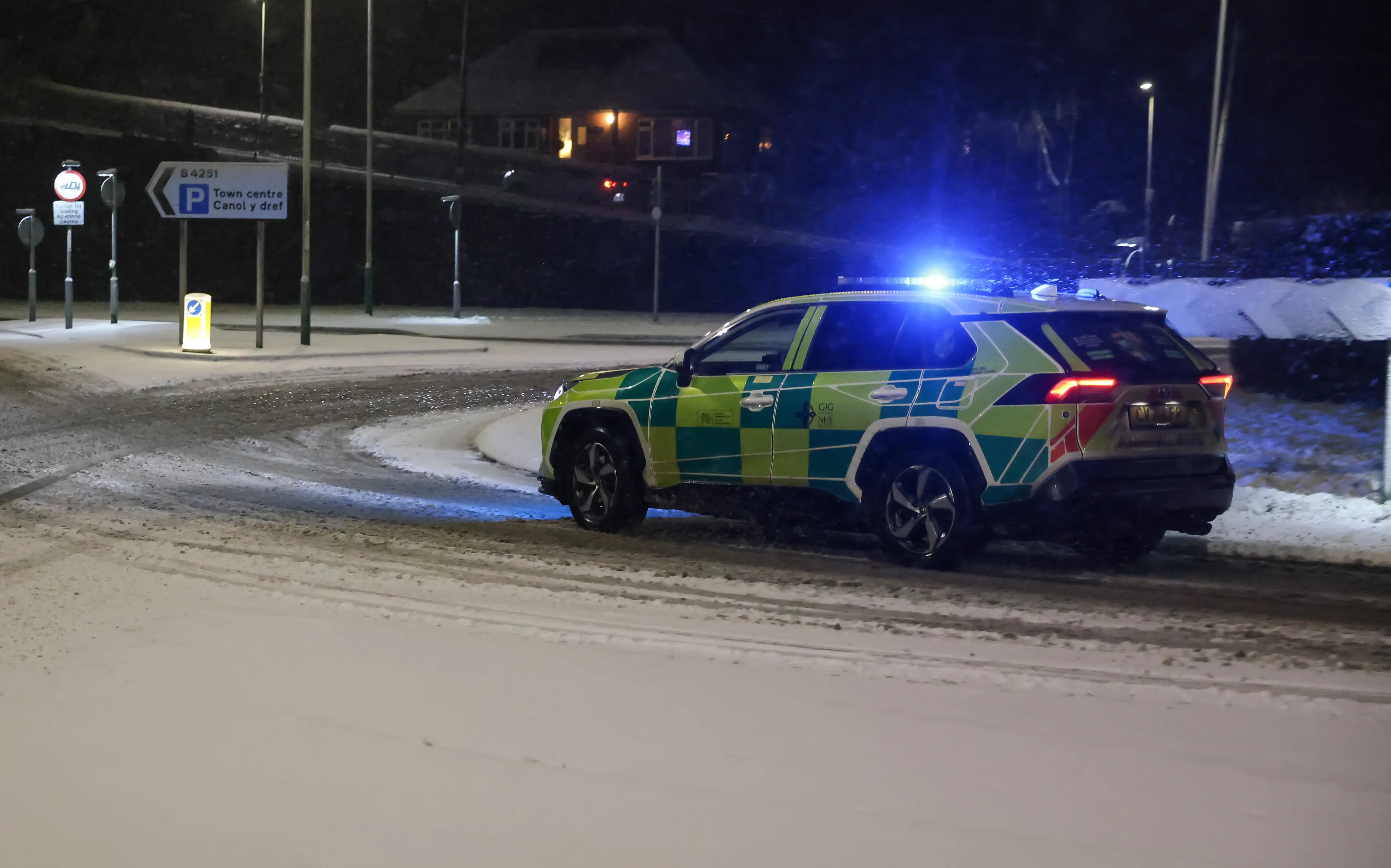 Snowfall in Wales (Huw Fairclough/Getty Images)
