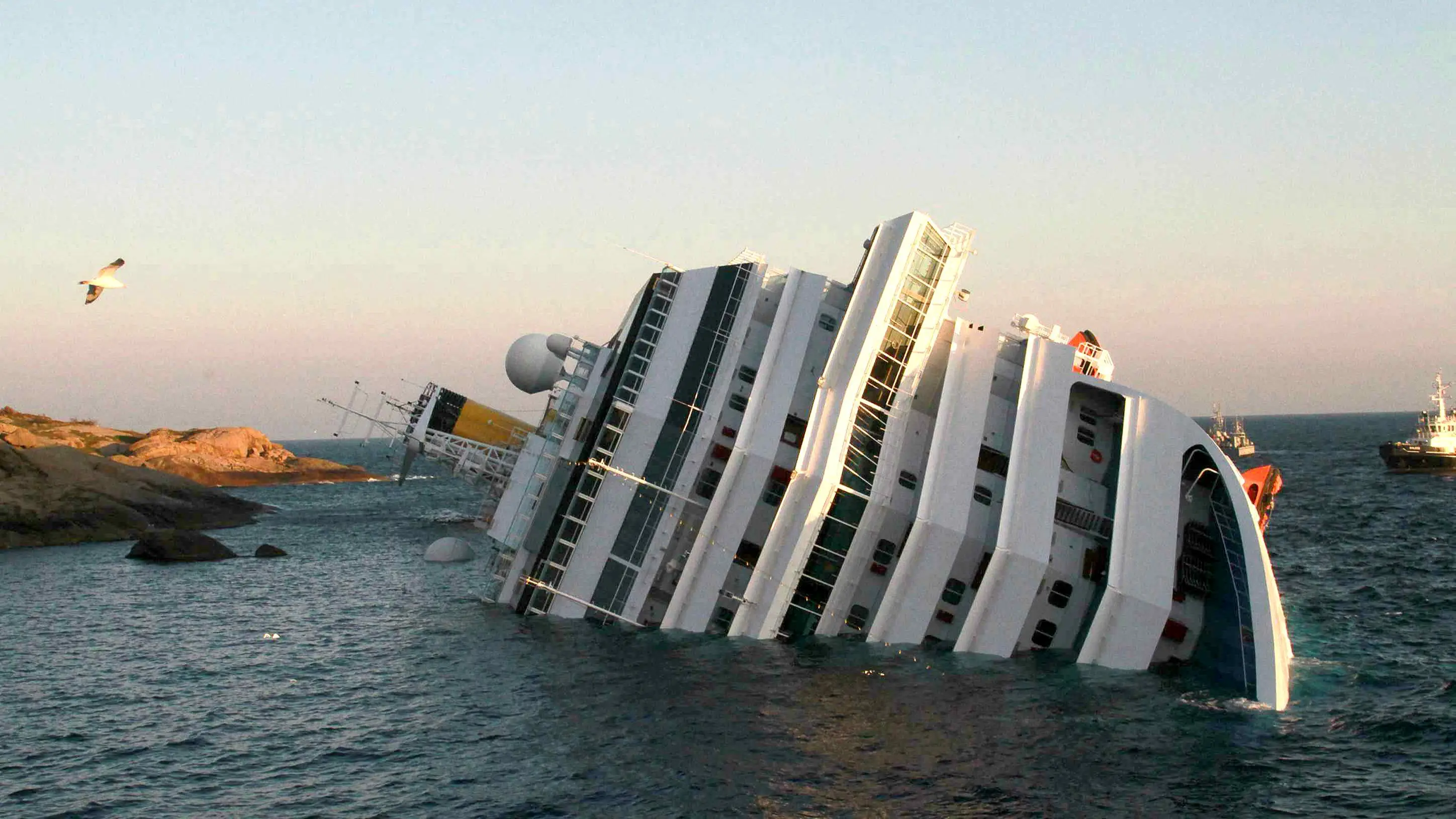 Tragic story of the Costa Concordia cruise disaster that killed 33 passengers