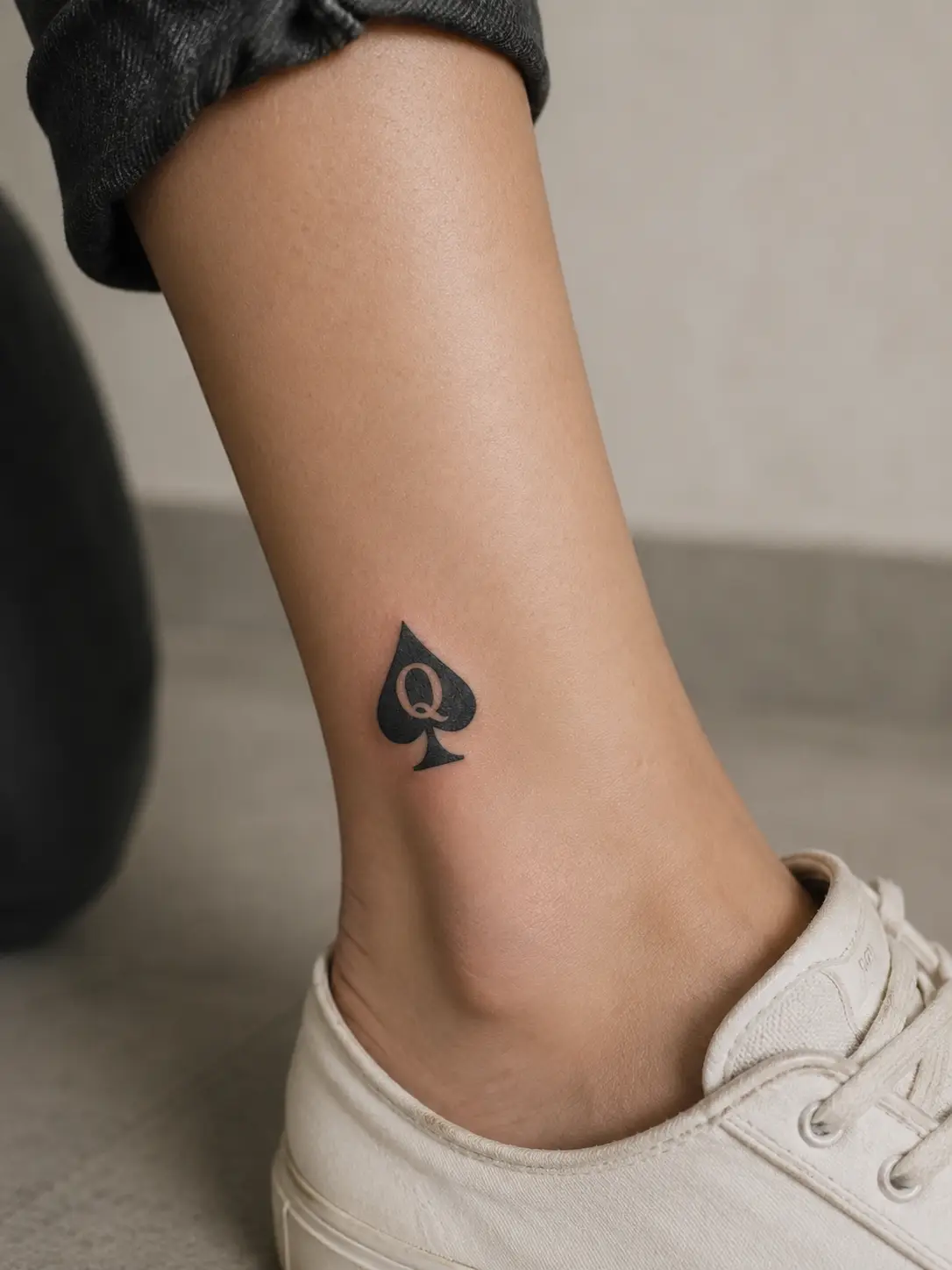 Some sections of the internet believe the tattoo has an X-rated meaning (LADbible)