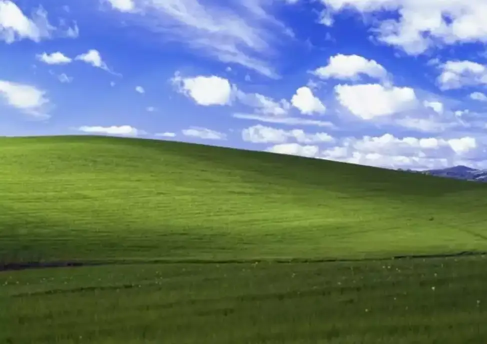 'Bliss' by Chuck O'Rear (Microsoft Windows XP)