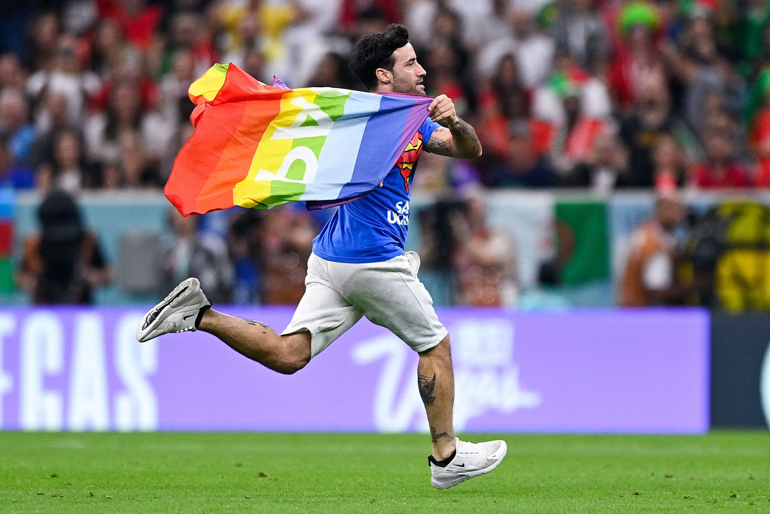 Italian professional footballer Mario Ferri made a political statement.
