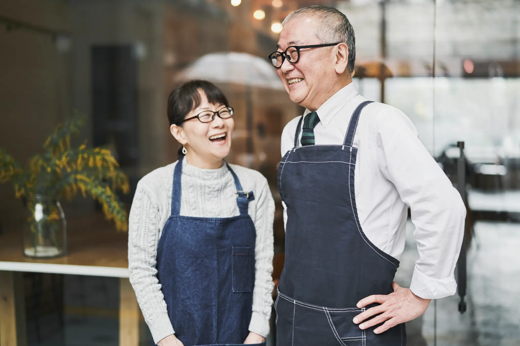 Jestermaxxing is the real key to romantic success (Getty Stock)