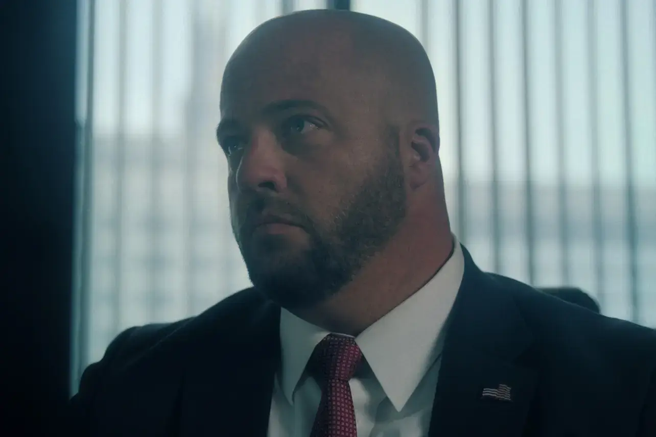 Tim Troup in The Crash (Netflix)