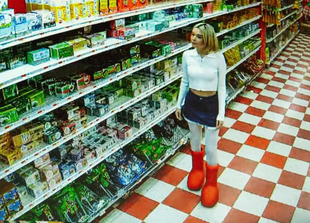 The Big Red Boot is, rather obviously, inspired by the cartoon Astro Boy.