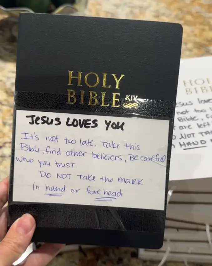 She's got Bibles in her house for those who get left behind when the rapture comes (TikTok/@stopwiththebuttholecramp)