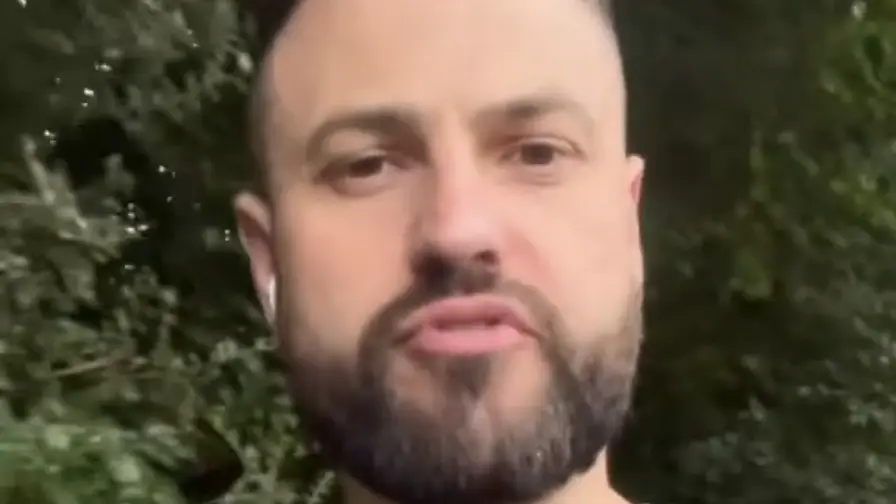 Man who drank again after 322 days sober explains traumatic reason he started drinking in the first place