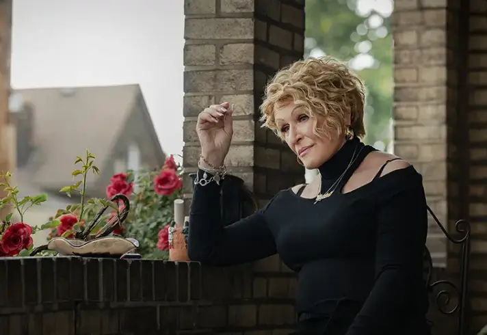Glenn Close as Alberta (Netflix)